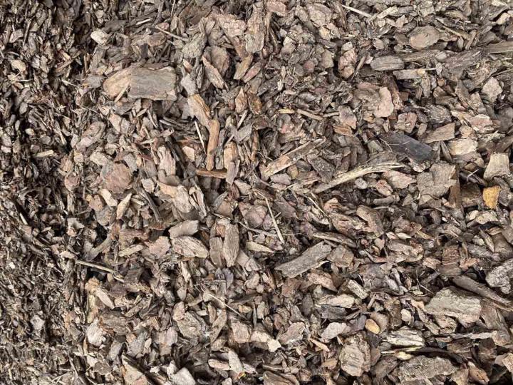 Diverses sortes de paillages organiques pour répondre à vos besoins.